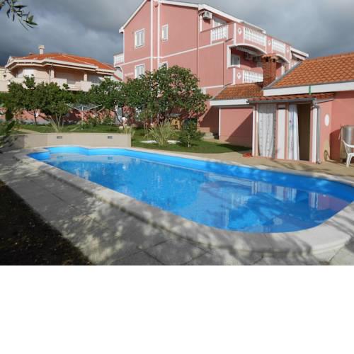 Villa Apolonija