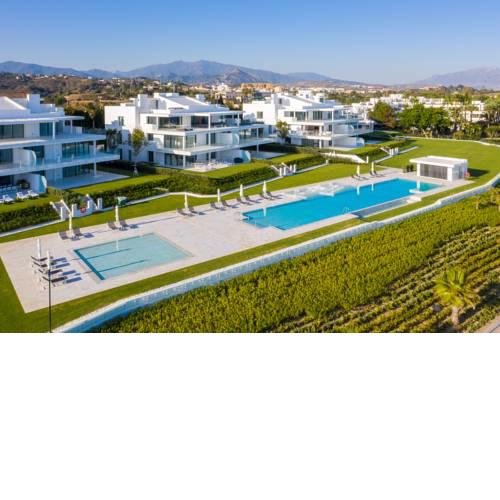 VILLA-APPARTEMENT AAN ZEE IN ESTEPONA