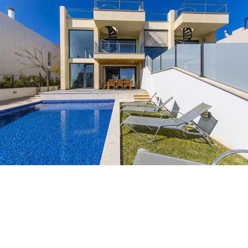 Villa Aqua