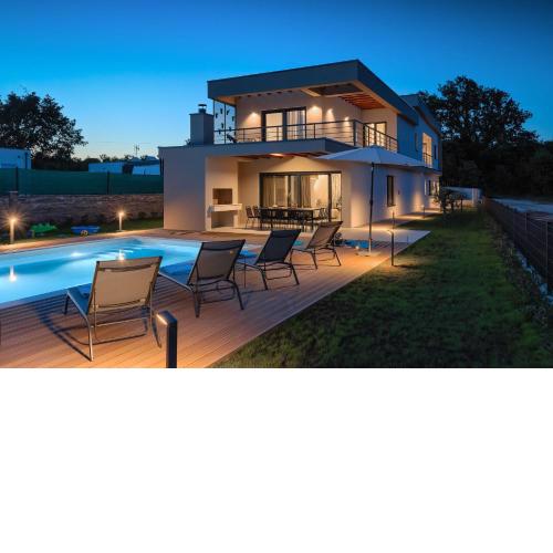 Villa Artsi - Unique luxury experience