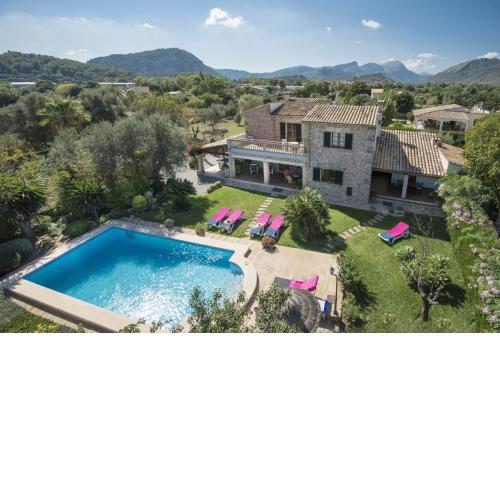 Villa Asuncion by Villa Plus