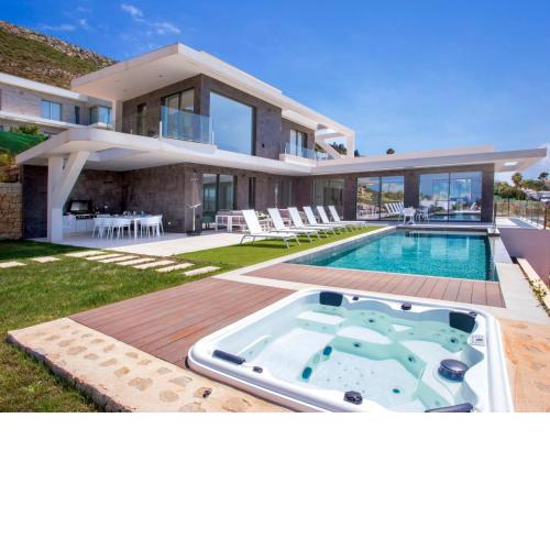 Villa Atina
