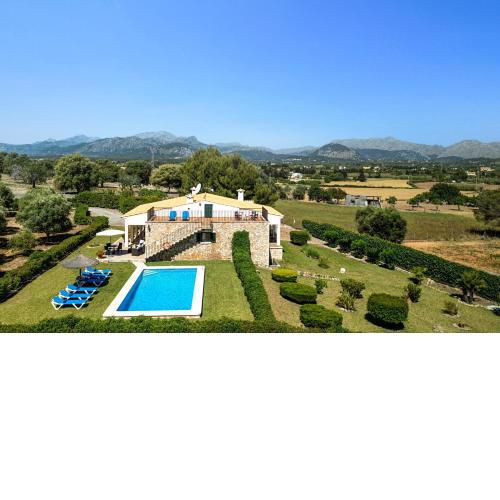 Villa Aubellons by Villa Plus
