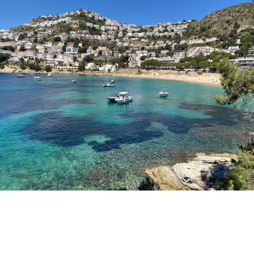 Villa avec piscine et magnifique vue mer