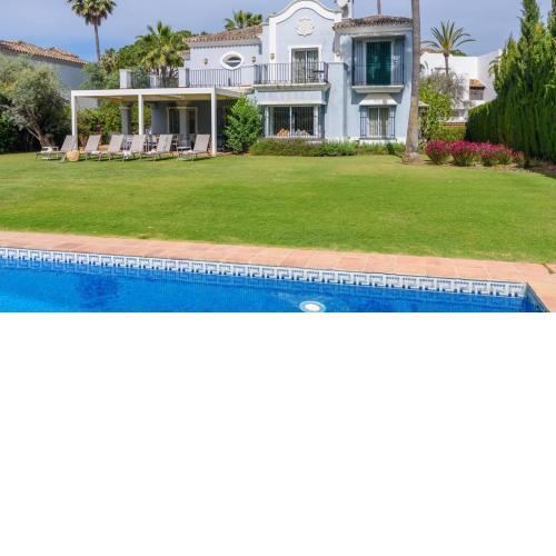 Villa Azul Guadalmina Baja Estepona by Ruralidays