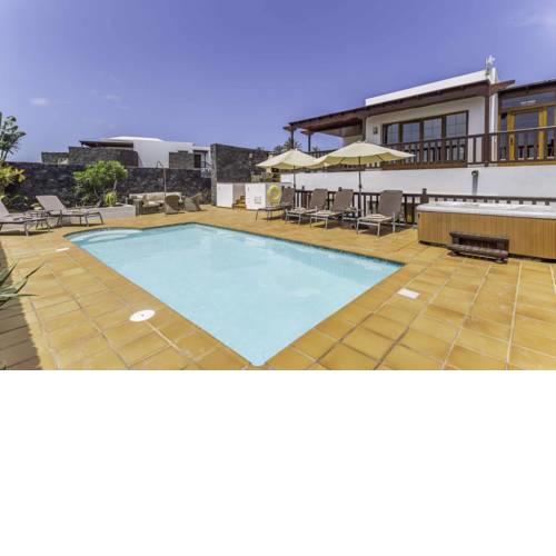 Villa Azure (LH122)
