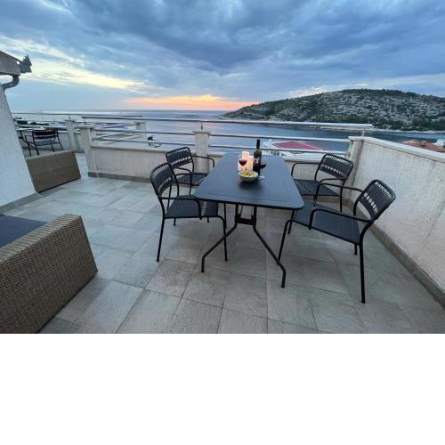 Villa Azure