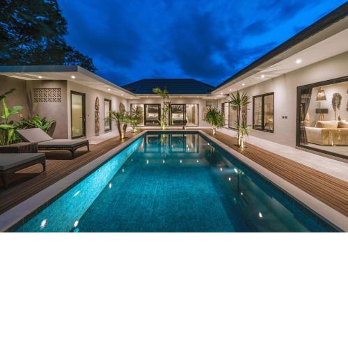 Villa Batik - Brand New & Stylish 3BR Villa in Seminyak!