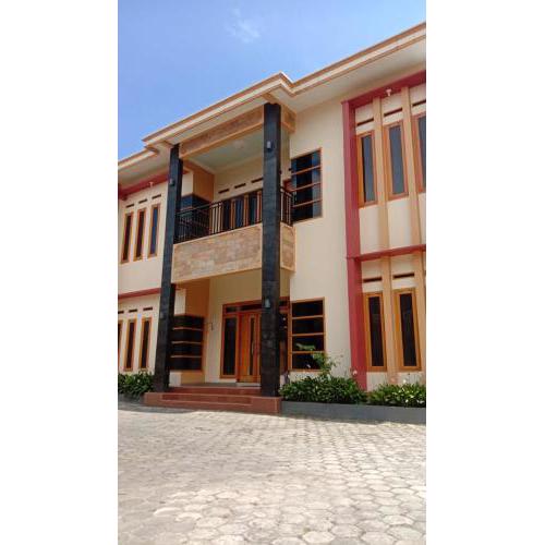 Villa Batu Malang, 13BR, 25 Pax, SKY TEAM INDONESIA