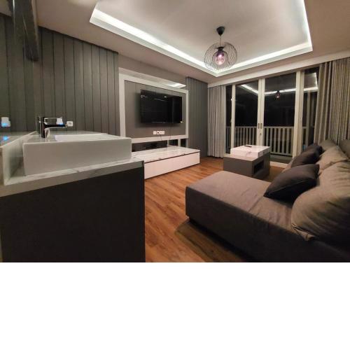 villa batu pandermanhill 4BR+karoke