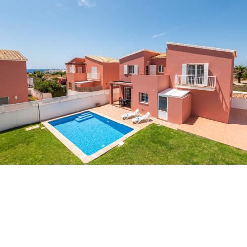 Villa Baymon by Villa Plus