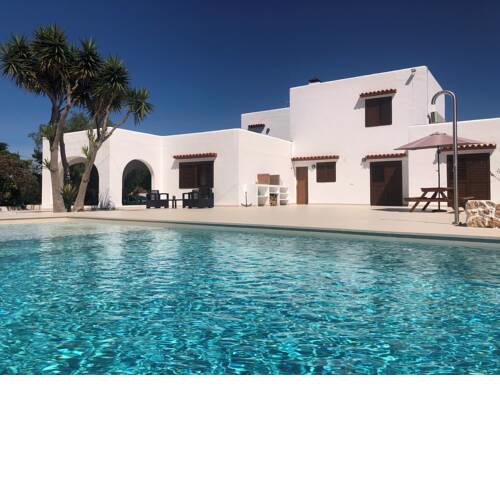 VILLA BELLO
