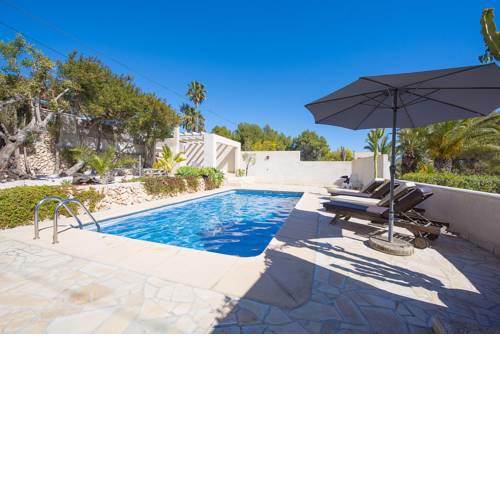 Villa Benavero Boutique style with heated pool