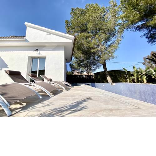 Villa Bouganvilla
