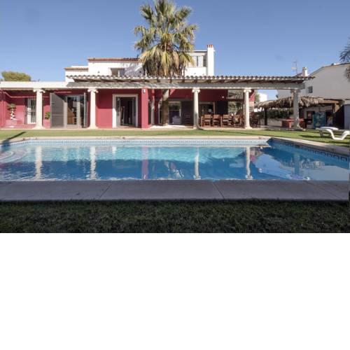 Villa Bouganvillea