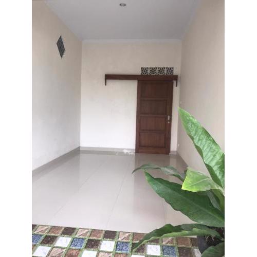 VILLA BUDI HUTAMA