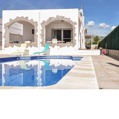 Villa Cala Almadrava