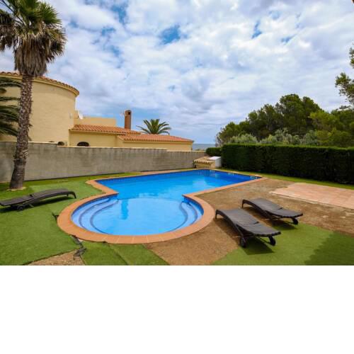 Villa Caleta