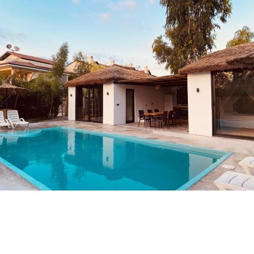 Villa çalış