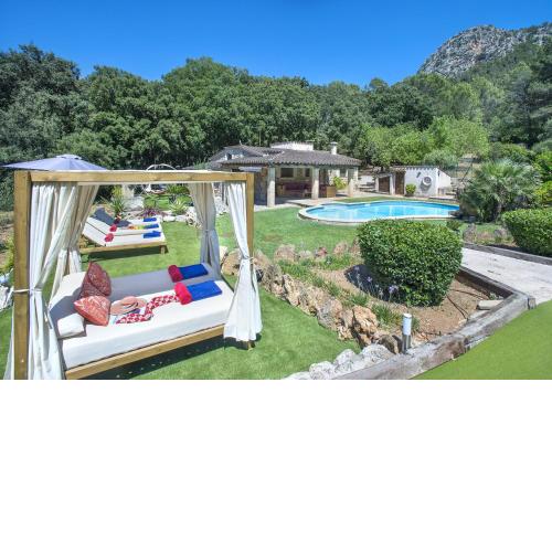 Villa Can Demana - Retreat in the Midst of Nature