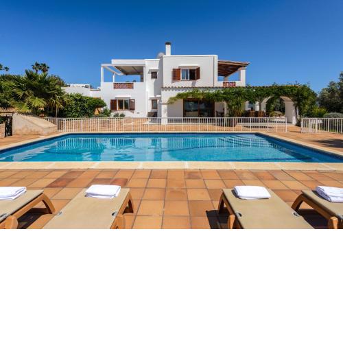 Villa Can Joan I - Fantastic Sunset Views and Family Friendly -