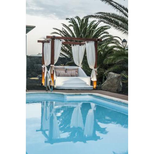 VILLA CARABELA 83