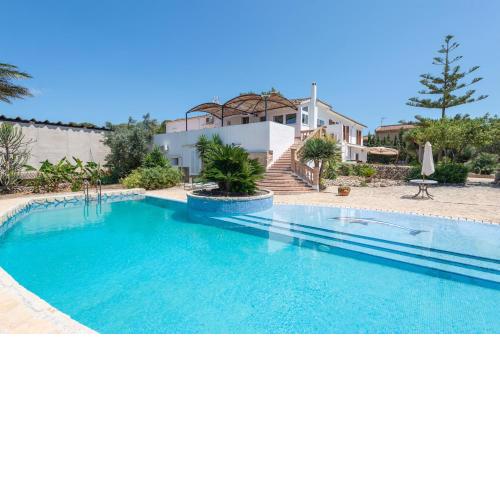 Villa Carello, para 12pax con piscina privada