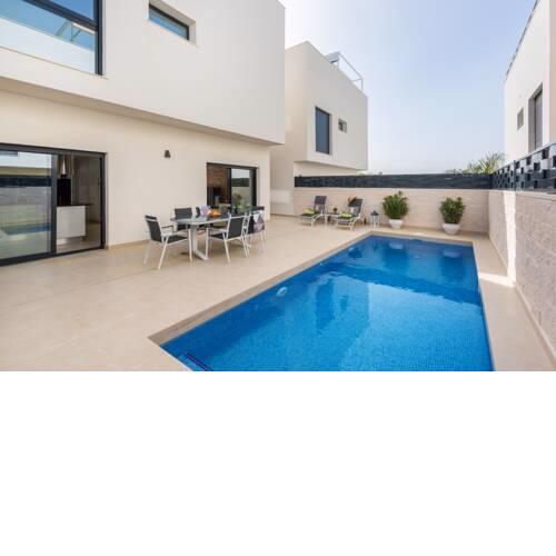 VILLA CARMENCITA