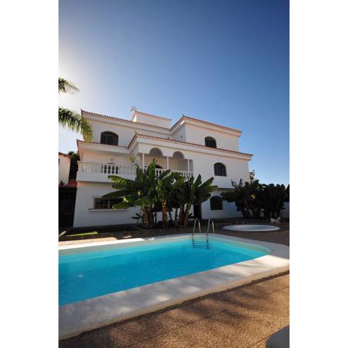 Villa Carolina