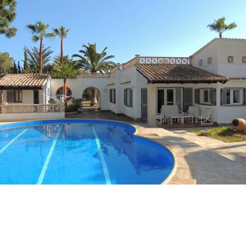 Villa Carrer Macedònia