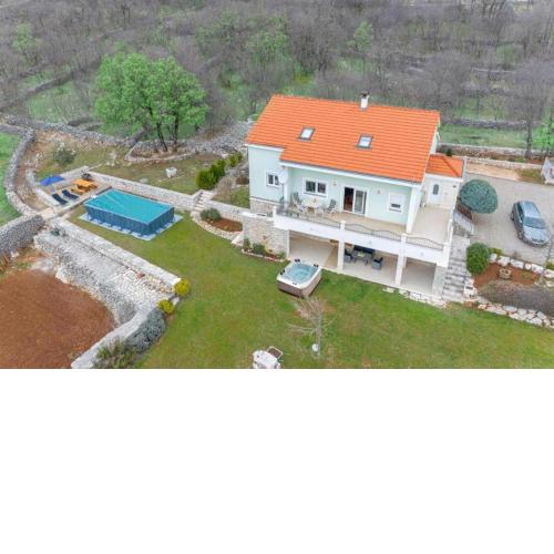 Villa Čelinka with Pool & Yacuzzi