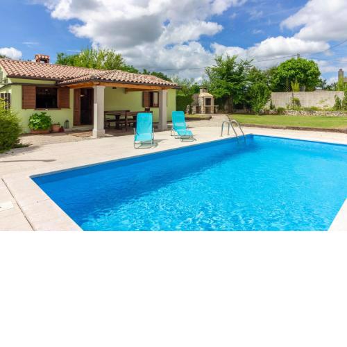 Villa Chiara with private pool