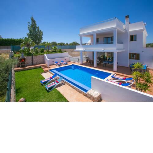 Villa Chiki