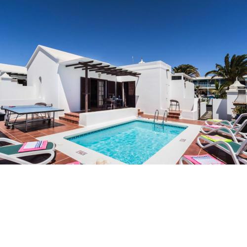 Villa Christine by Villa Plus
