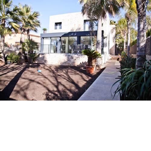 Villa Ciudad Jardín cerca de la PLAYA