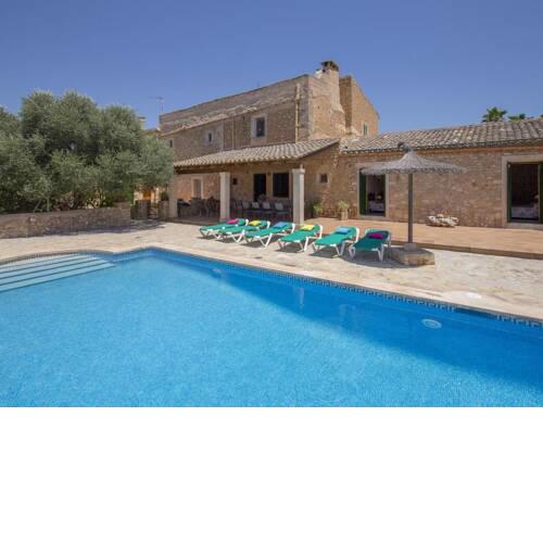 Villa closer Felanitx town for 9 people with private pool and Wifi internet