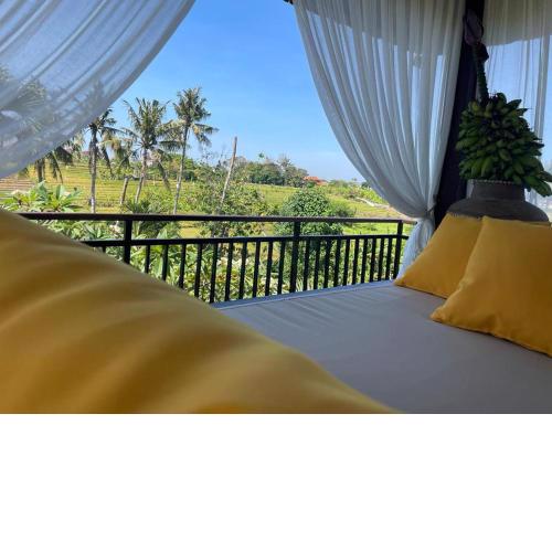Villa Cocoon - Tropical Comfort with stunning rice field views