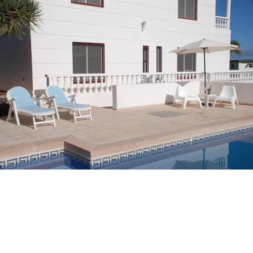 VILLA COLONIAL Piscina Climatizable, BBQ, Free Wifi