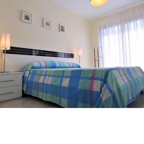 Villa Coloradas Irene - Fantastic duplex with private heated pool in 1st line beach
