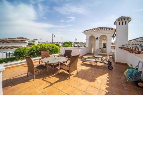 Villa con Piscina Privada de La Torre Golf Resort Murcia - CA13LT