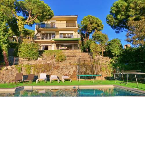Villa con piscina privada