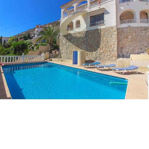 Villa con piscina y vistas al mar - Mar 27 H