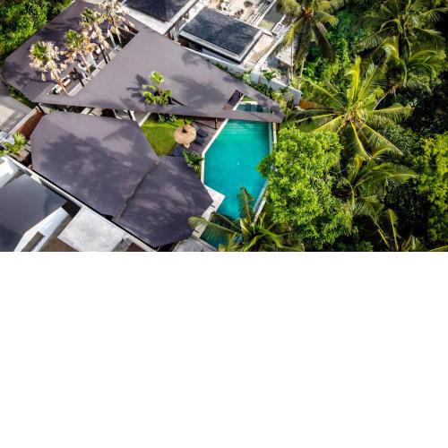 Villa Crazy Roof by BaliSuperHost