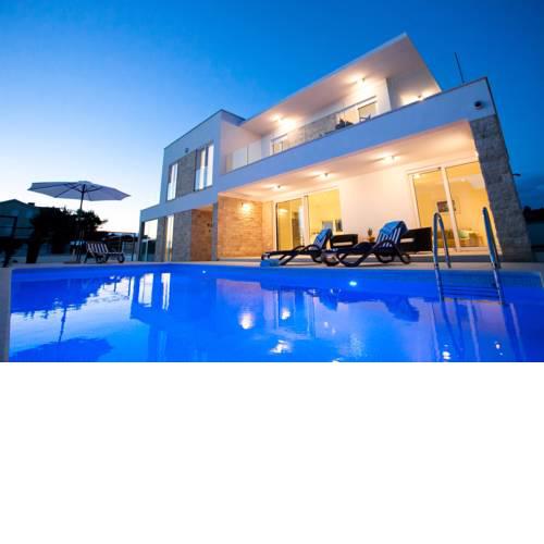 Villa Crystal Blue