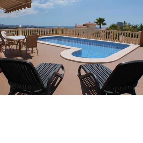 Villa Cucarres