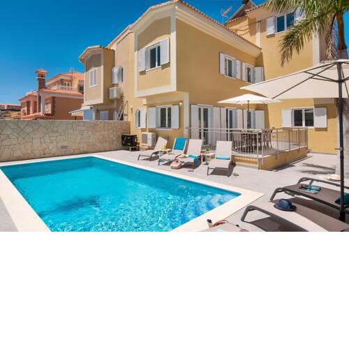 Villa Curie in Sonnenland with Pool