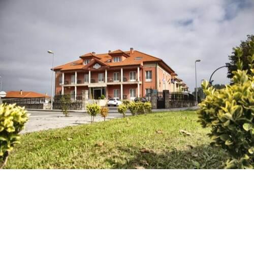 Villa De Llanes