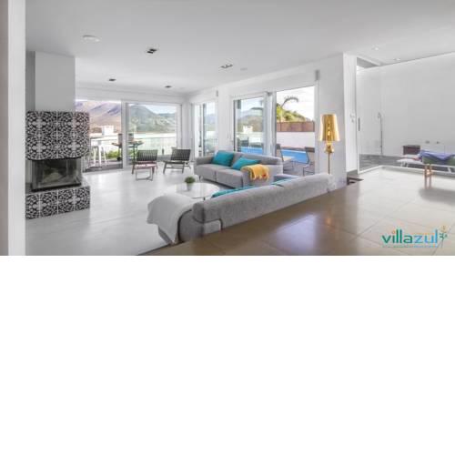 Villa Deluxe