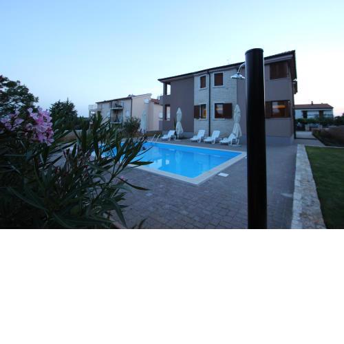 Villa Dora Vabriga