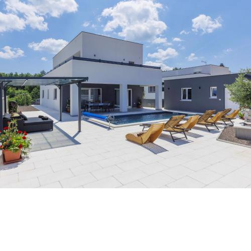 Villa Drago by Interhome